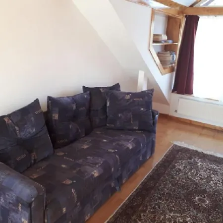 Tuettoes Vendeghaz Bed & Breakfast Hedrehely